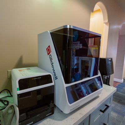Glidewell same-day crown milling machine for creating ceramic crowns